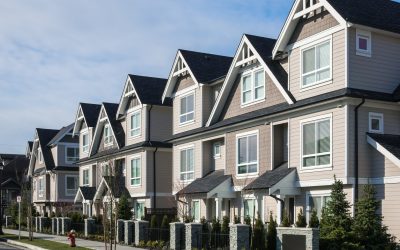 row_of_townhomes_CPvBxWC